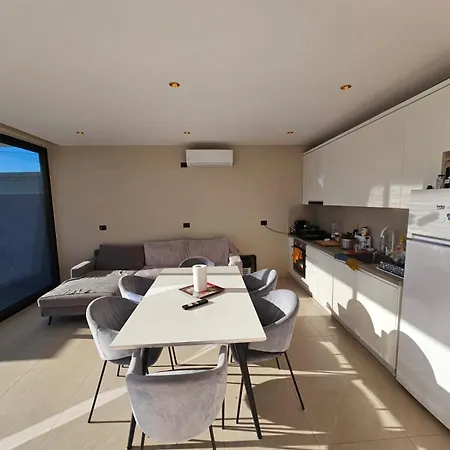 Sunrise Rrushkull (Durres)